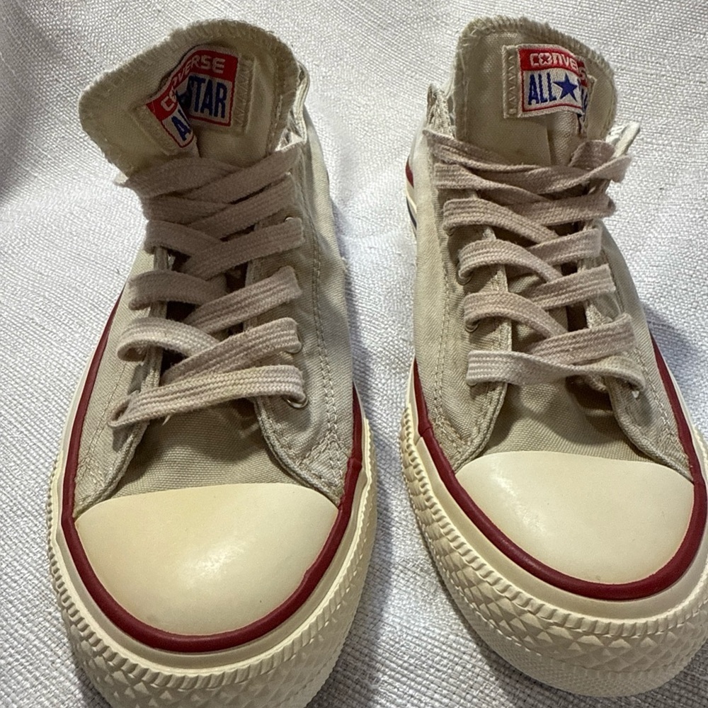 Converse Kids High-Top Sneakers - Beige and Red